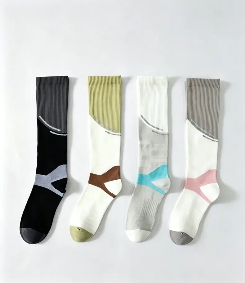 MISTYNE Travel Compression Socks — Style 08 product detail 8