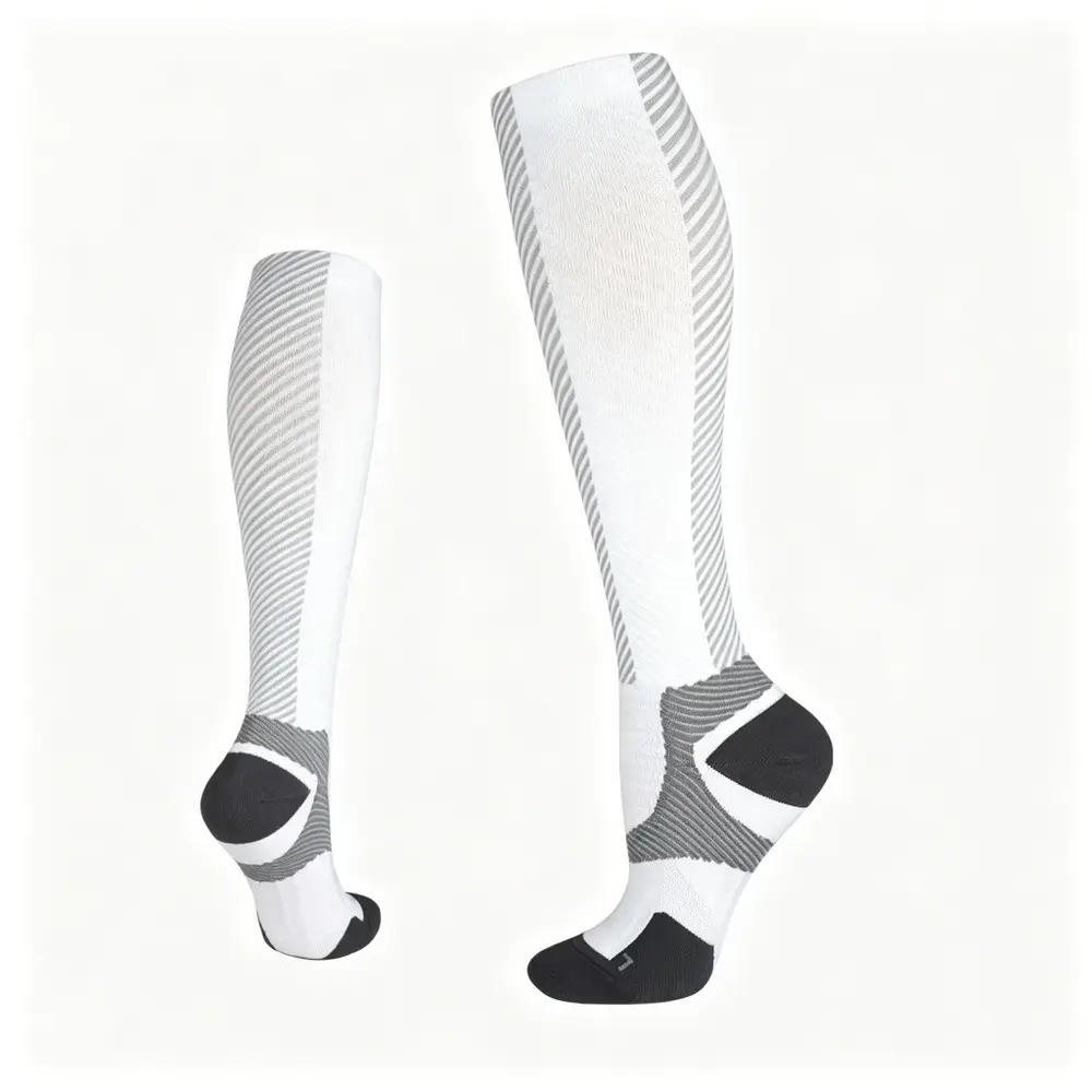 MISTYNE Recovery Compression Socks — Style 09 in White