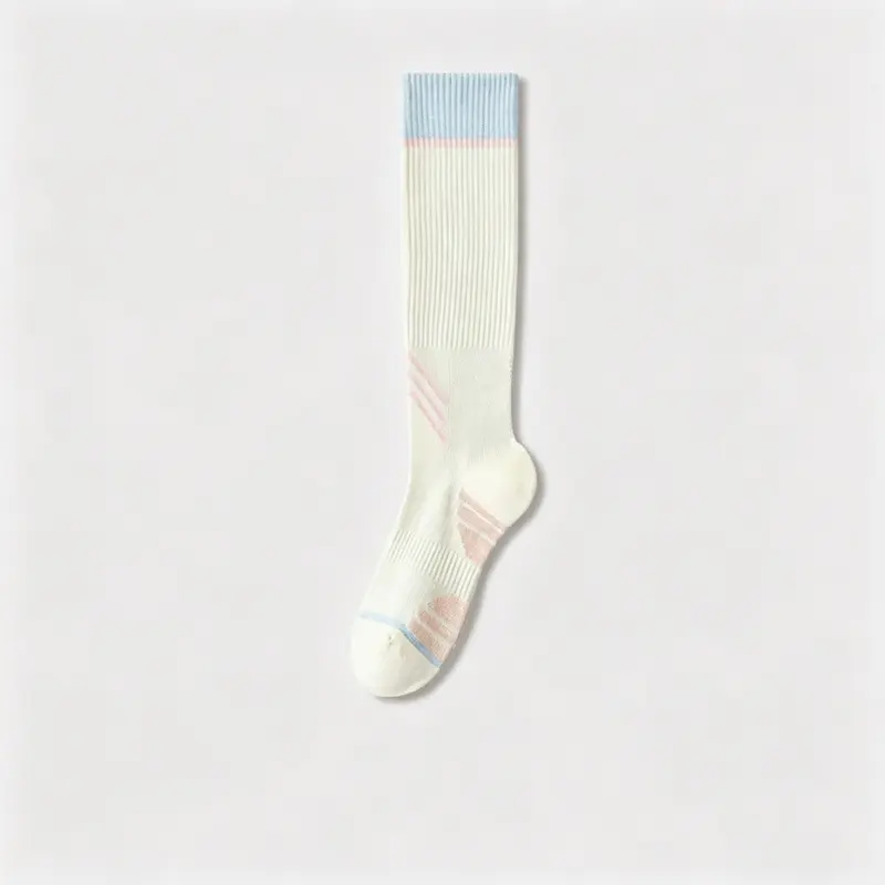 MISTYNE Travel Compression Socks — Style 09 in Cream