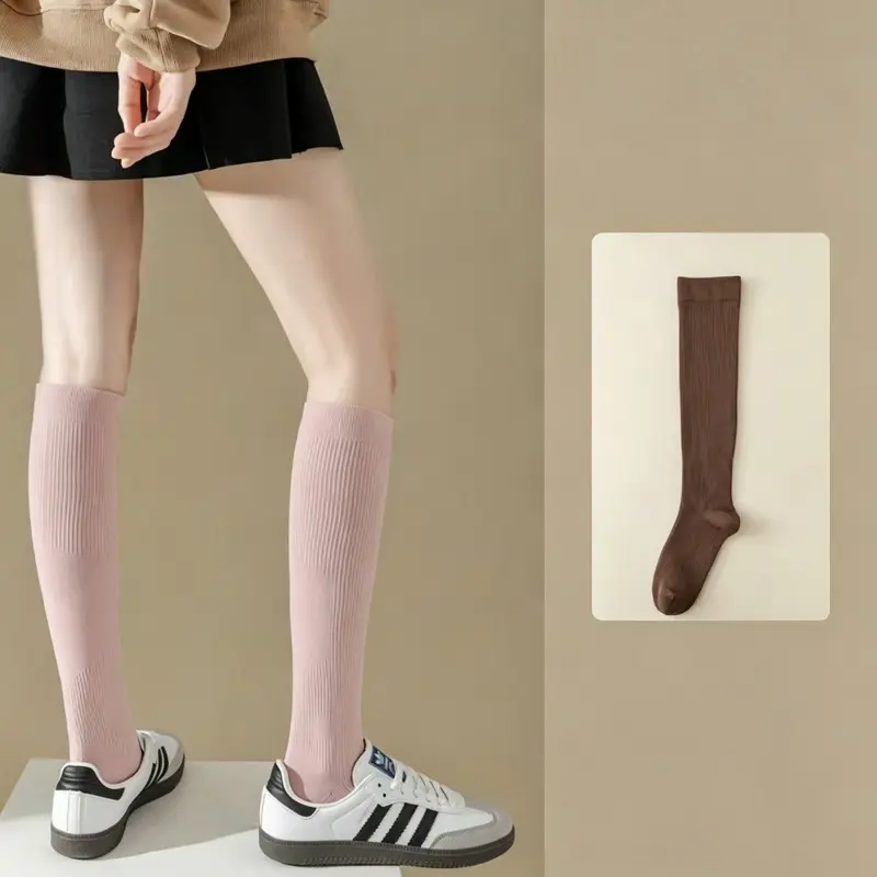 MISTYNE Travel Compression Socks — Style 05 in Brown