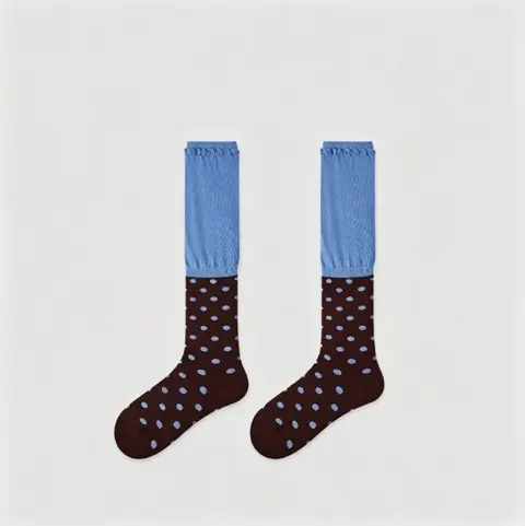 MISTYNE Recovery Compression Socks — Style 05 in Brown